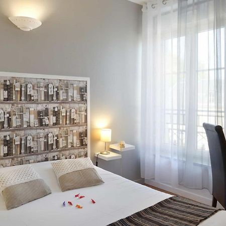 Logis - Hotel Restaurant L'Ecu De France Malesherbes Eksteriør billede